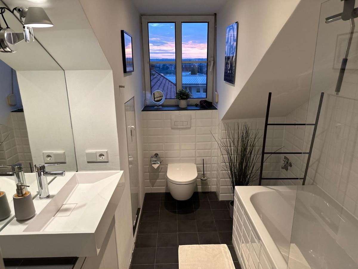 Oasis Appart - Wohnen Am Elbtal - Balkon - Netflix - Tiefgarage Dresden Bagian luar foto